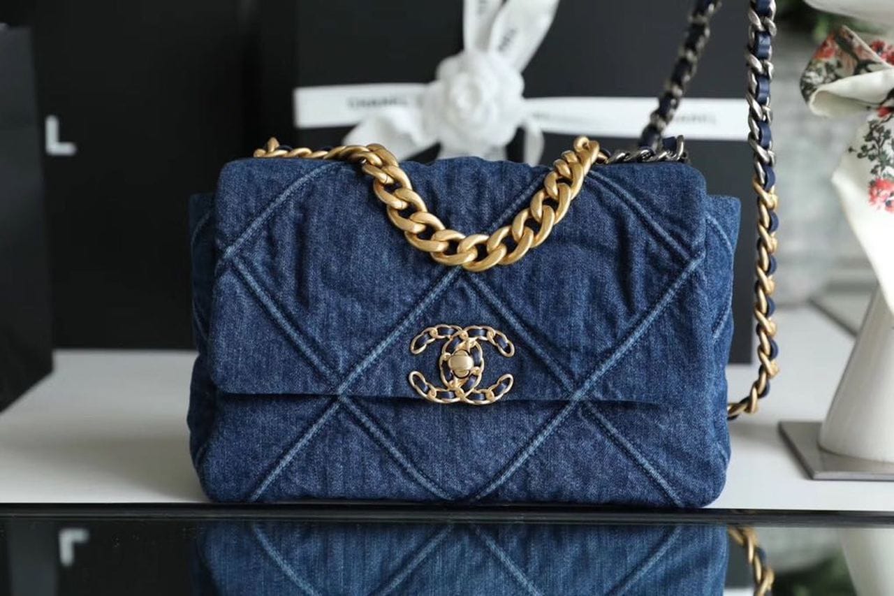 Chanel 19 Flap Bag 26cm Goatskin Leather Spring/Summer Act 1 Collection, Blue Jean